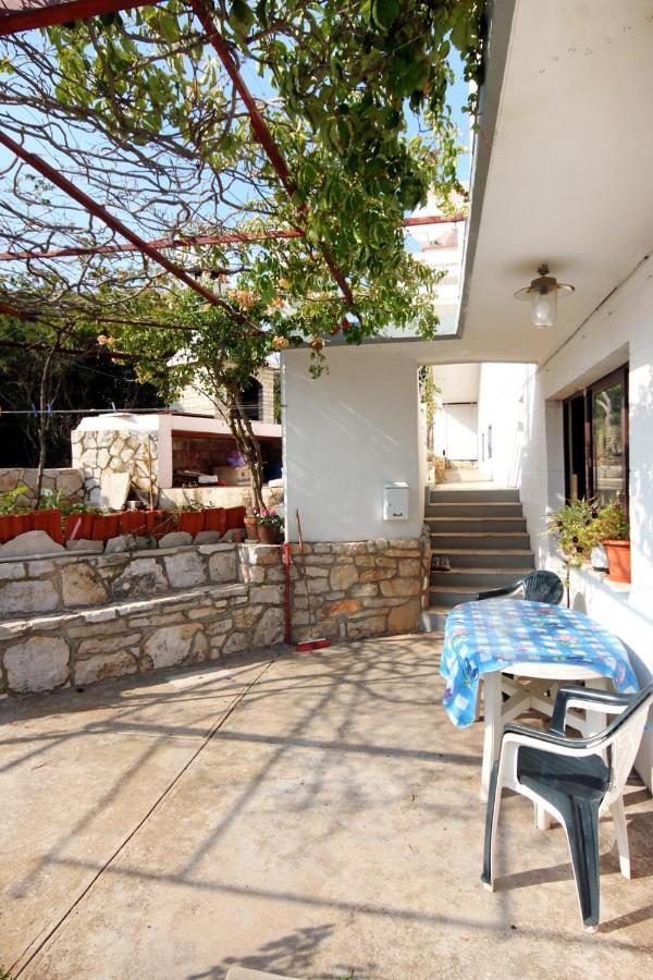 Apartments By The Sea Zavalatica, Korcula - 247 외부 사진