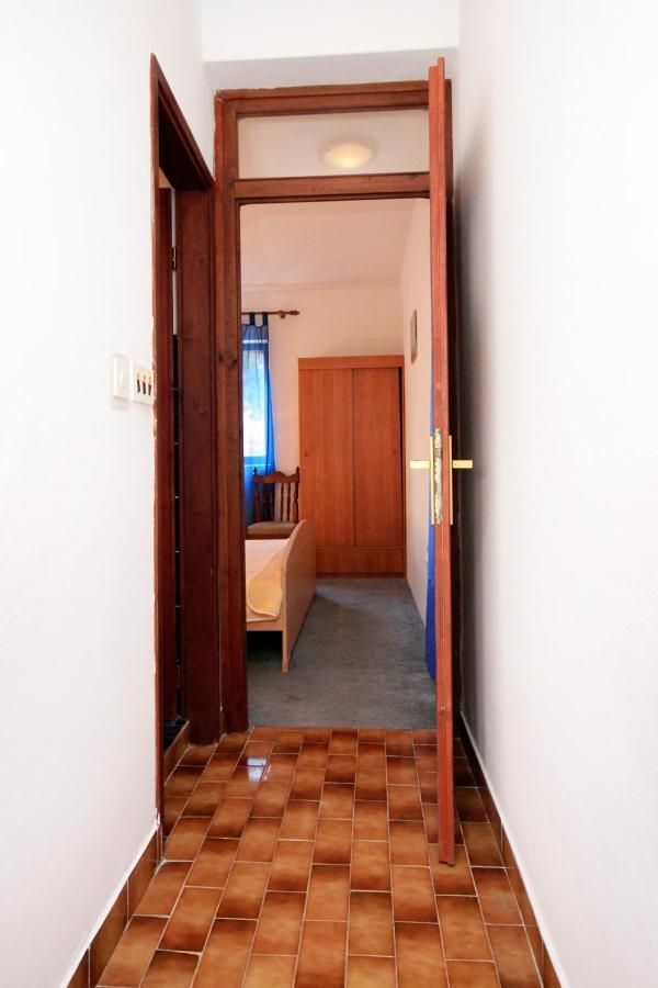 Apartments By The Sea Zavalatica, Korcula - 247 외부 사진